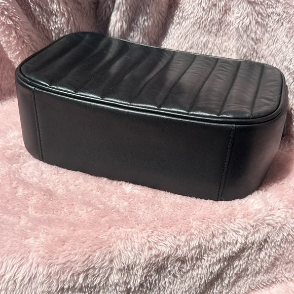 Coach Jes Quilted Camera Bag Black Leather Gold Hardware Crossbody Purse - Picture 5 of 9